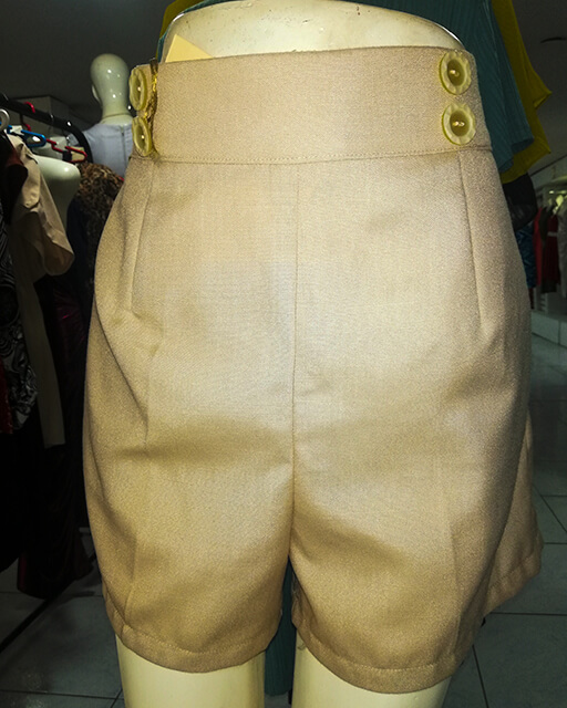 Short Pull & Bear Caqui